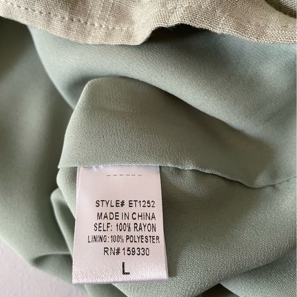 Heyson Women's NWT Sage Green Short Sleeve Blouse Pleated Shirt Puff Sleeve Top - Picture 9 of 16